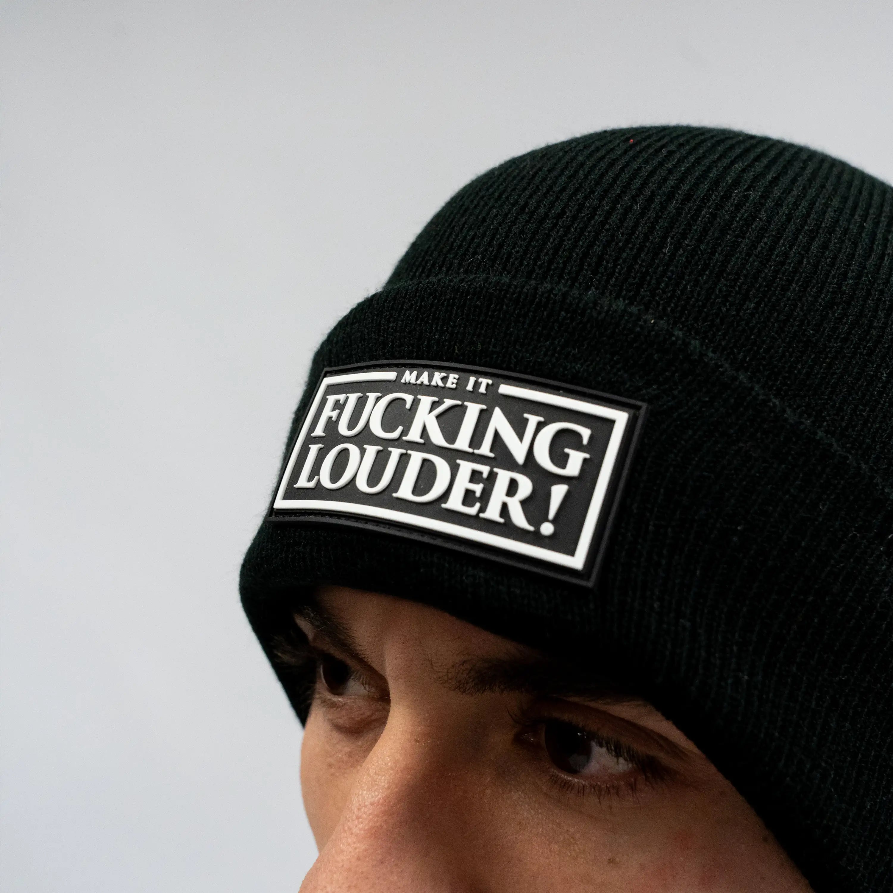 Beanie Make it Louder Black