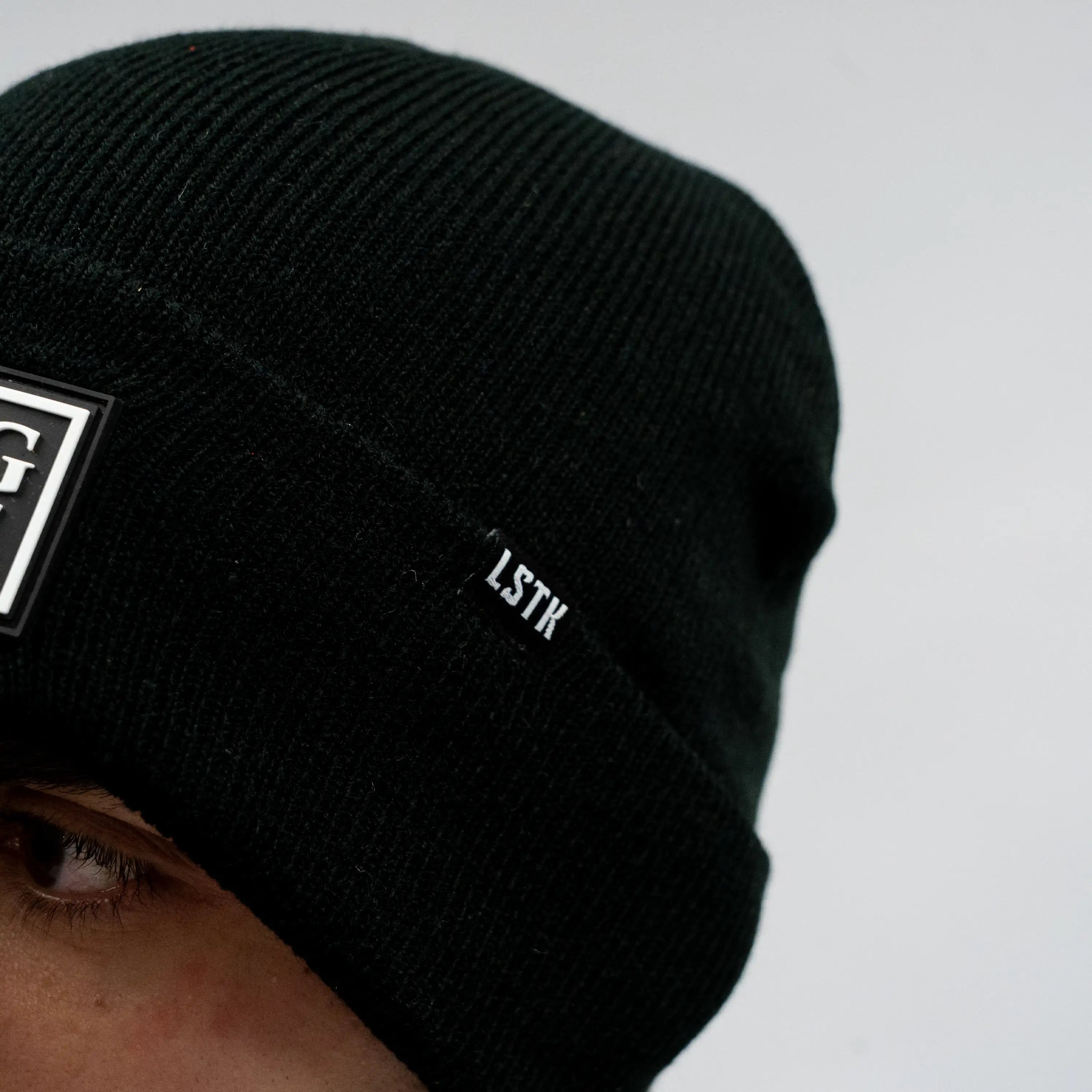 Beanie Make it Louder Black