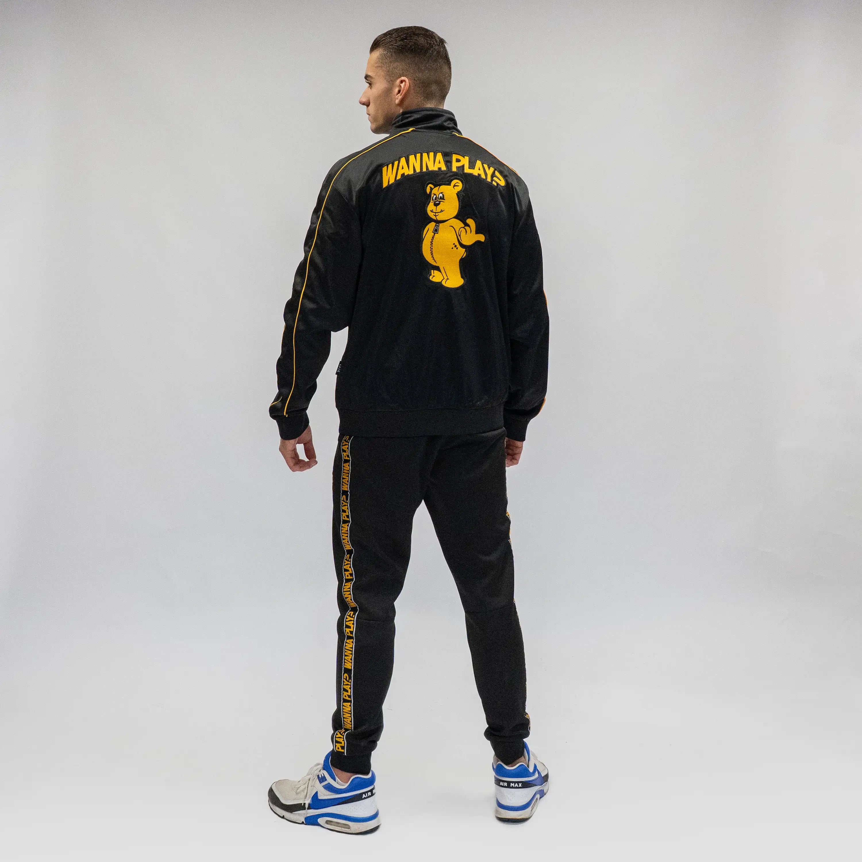 Paul Elstak Trainingspak Wanna Play